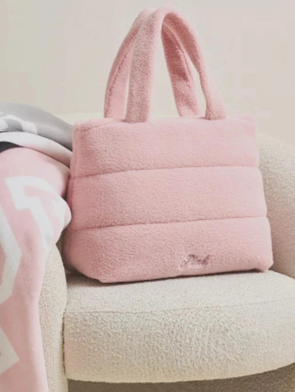 Victoria Secret Pink Cozy Carry All Tote Sherpa Osito In A Blush Pink